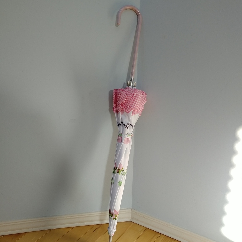 RoseMarie Seoir (Syrup) strawberry print pink gingham ruffle umbrella